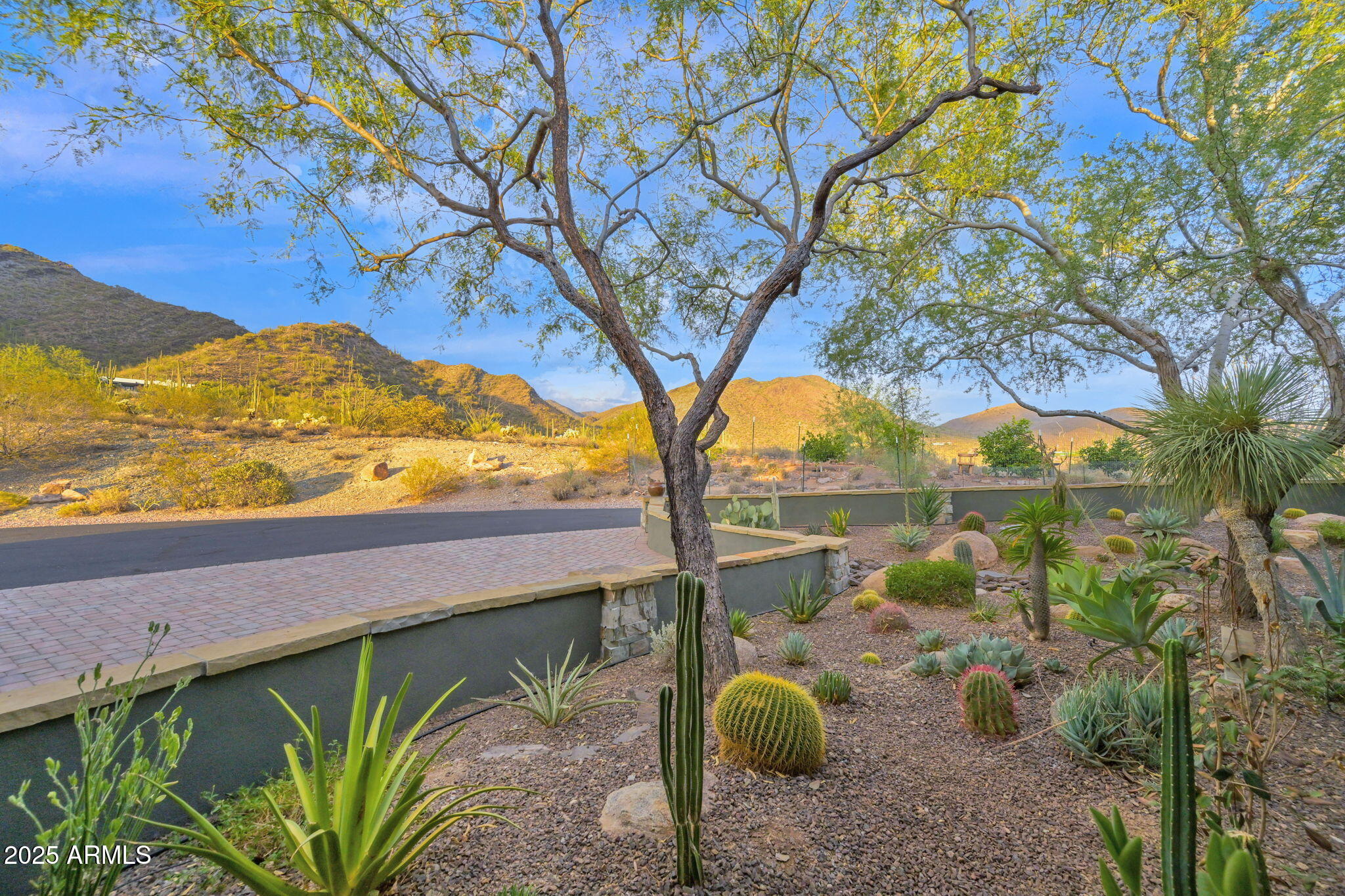 No HOA, Gated Privacy - Residential
