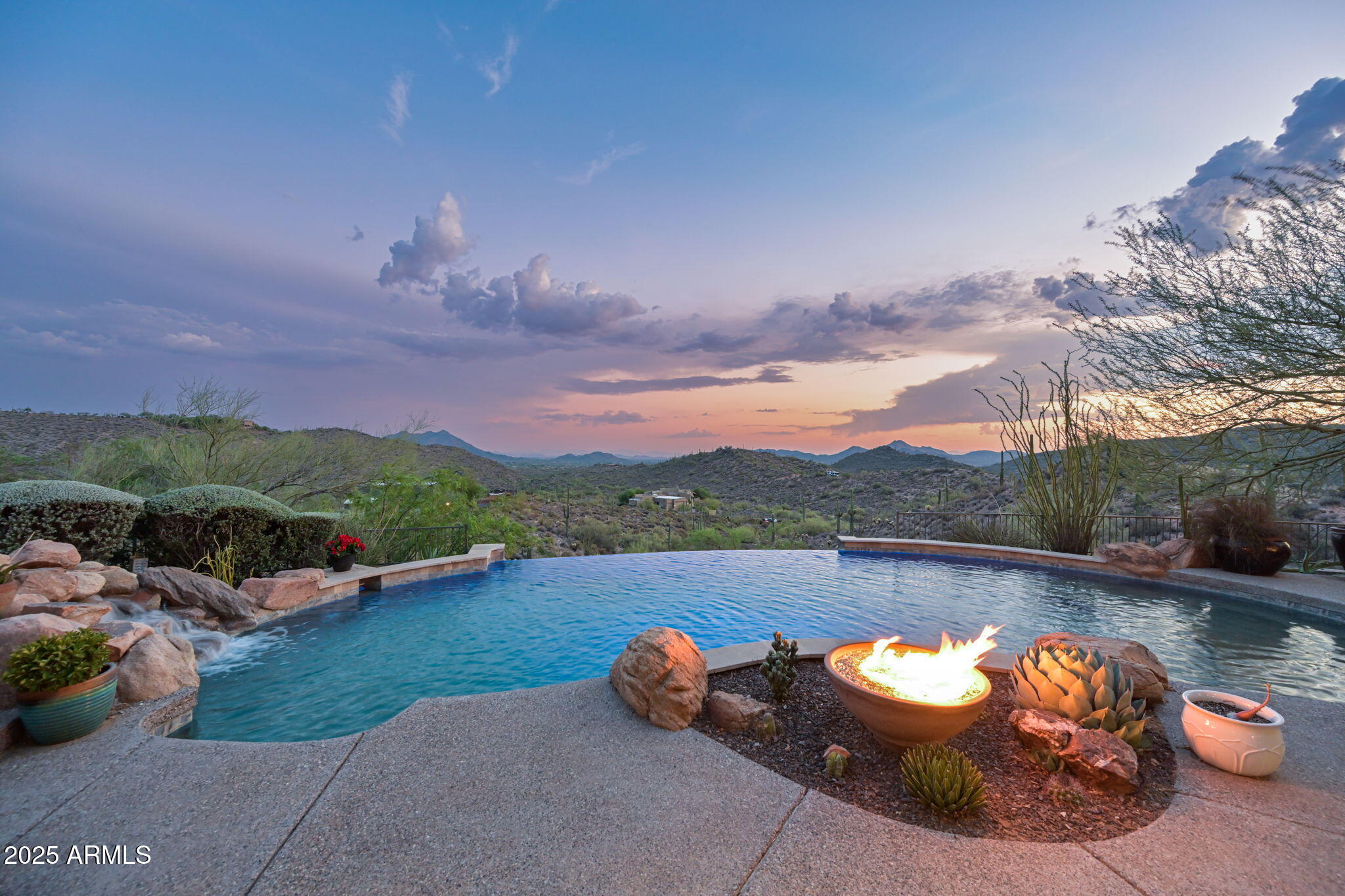 No HOA, Gated Privacy - Residential