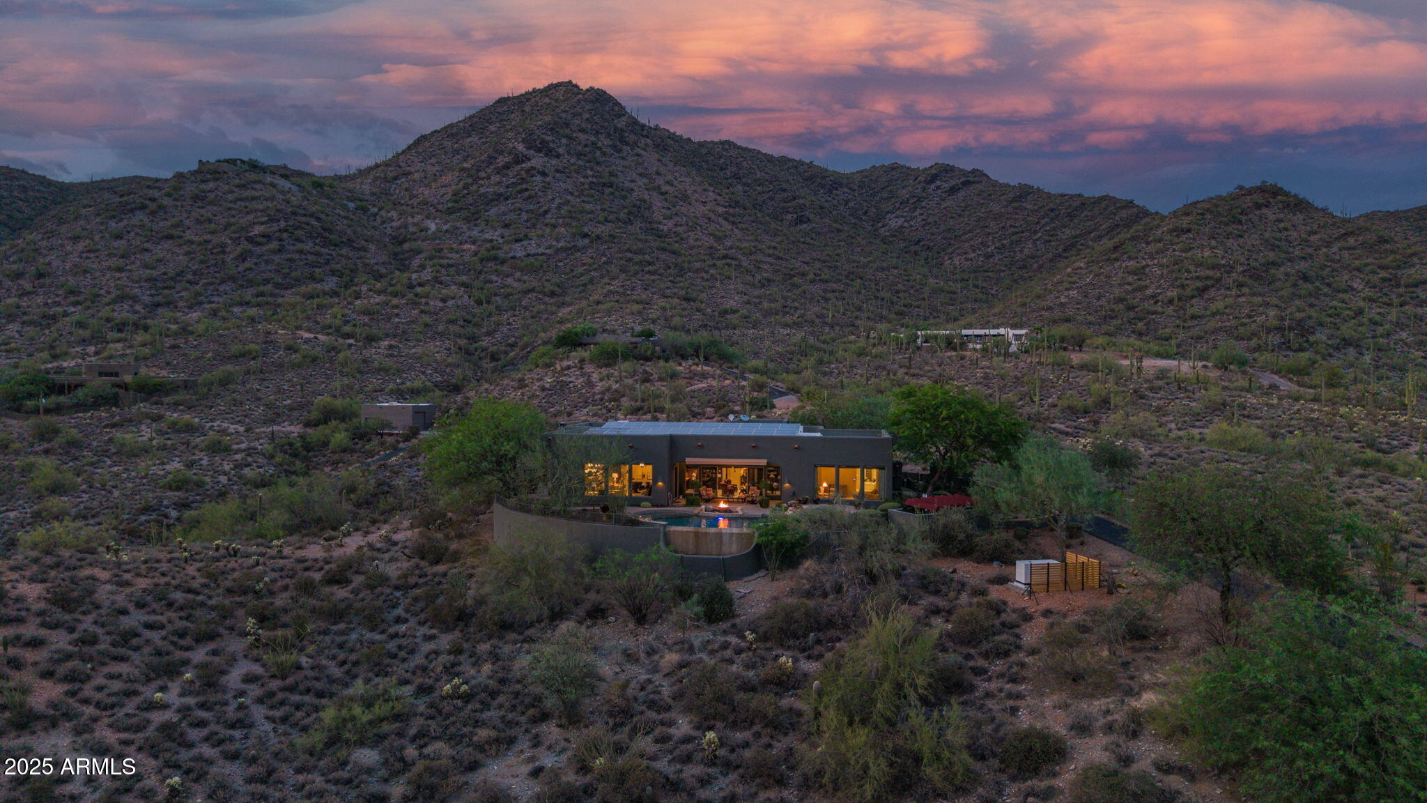 No HOA, Gated Privacy - Residential