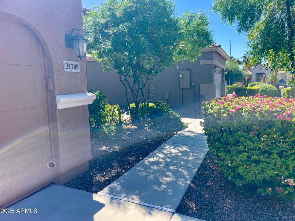 Photo of 21209 N 40th Avenue, Glendale, AZ 85308 (MLS # 6925743)