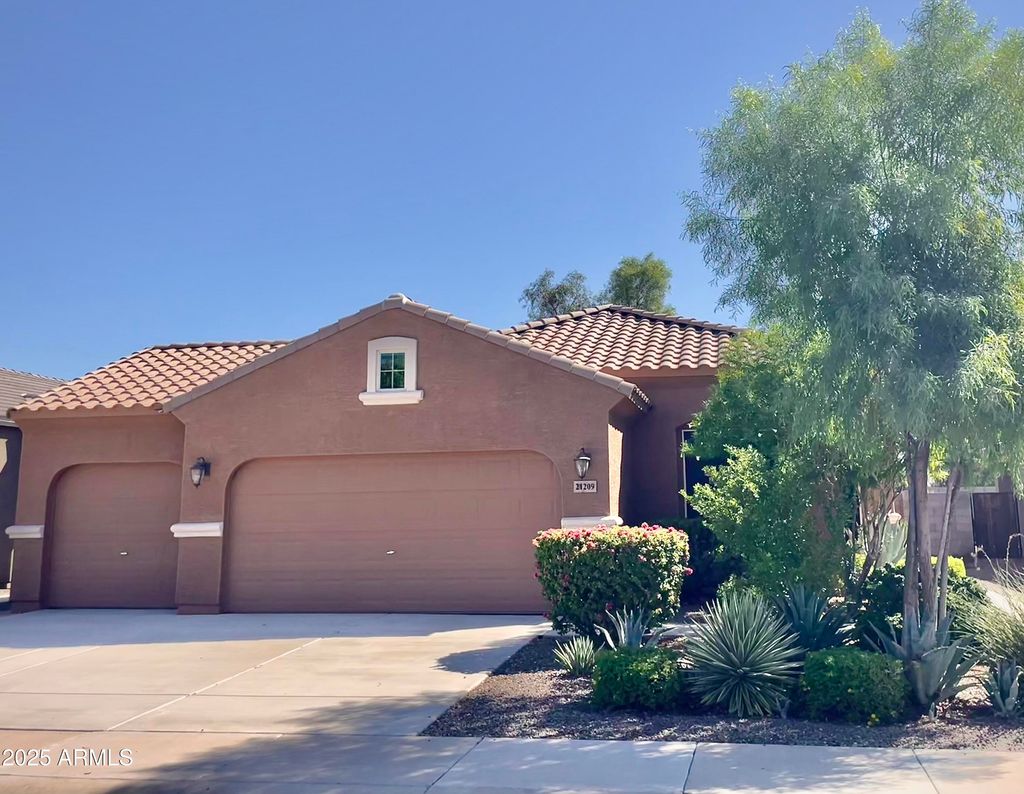Photo of 21209 N 40th Avenue, Glendale, AZ 85308 (MLS # 6925743)