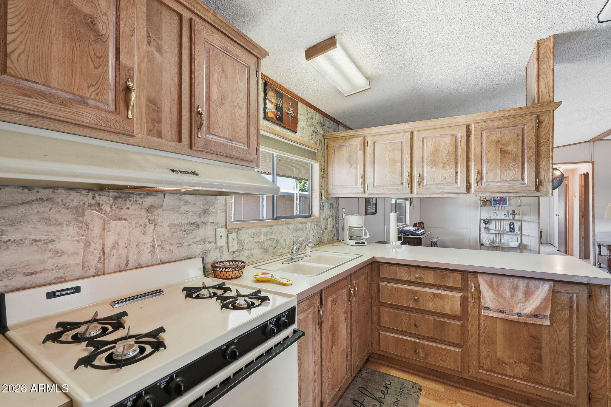 2100 N Trekell Road -- 169
