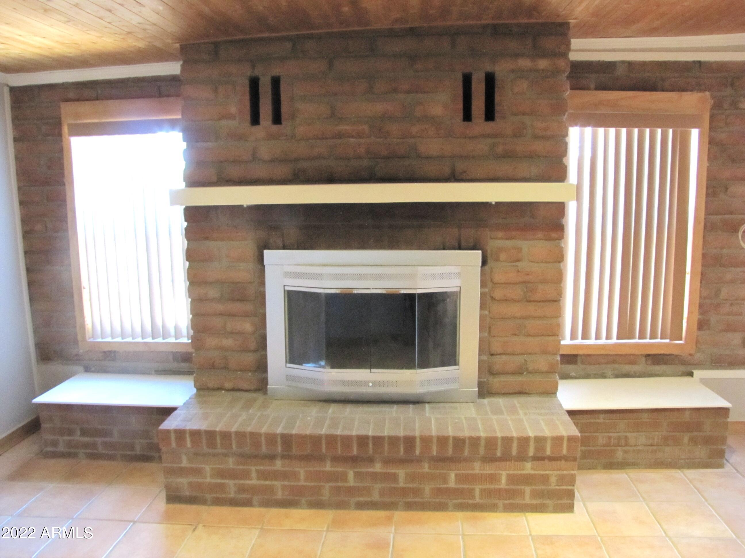 Vista Village Unit 2 - Residential Lease