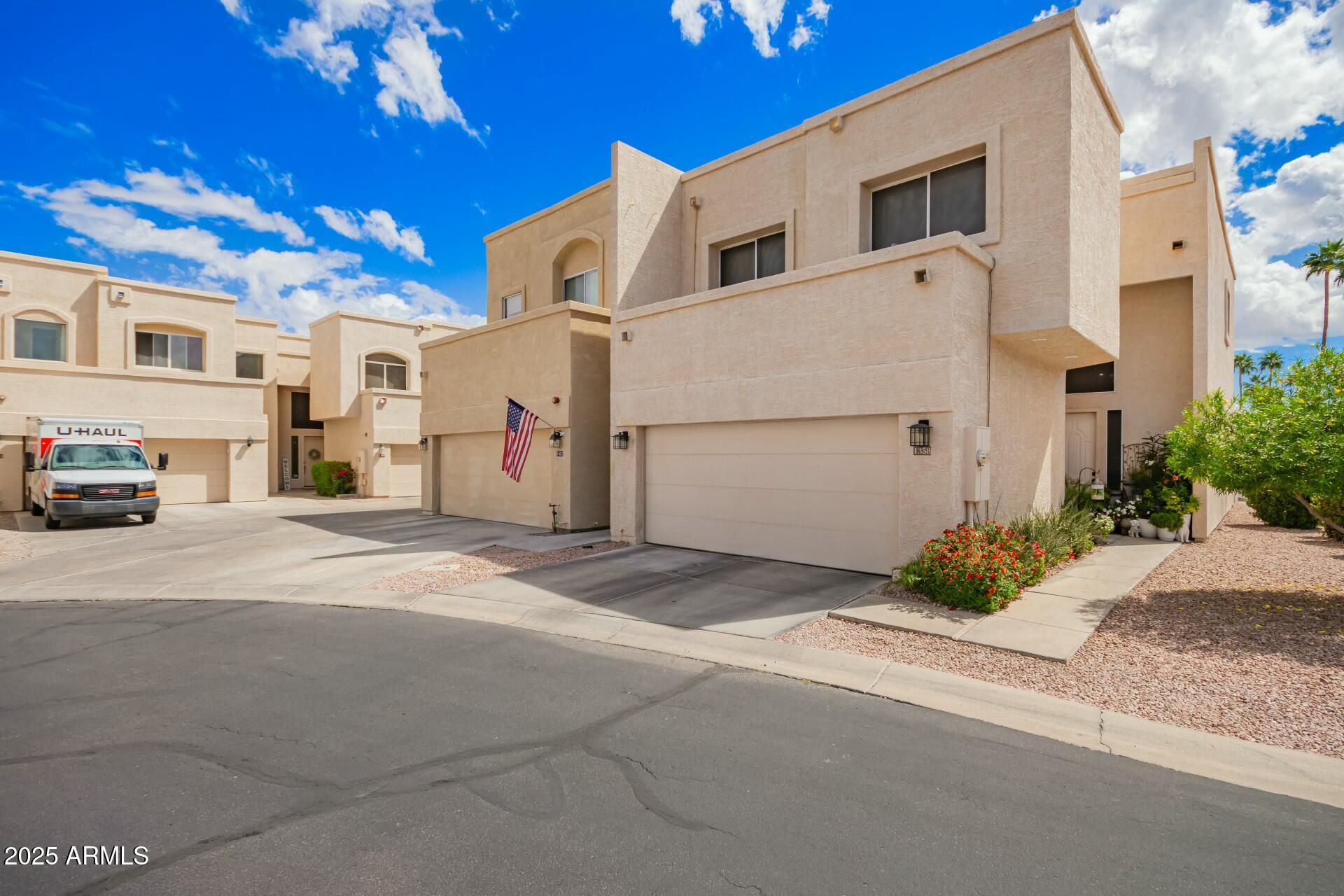 1358 W CORAL REEF Drive