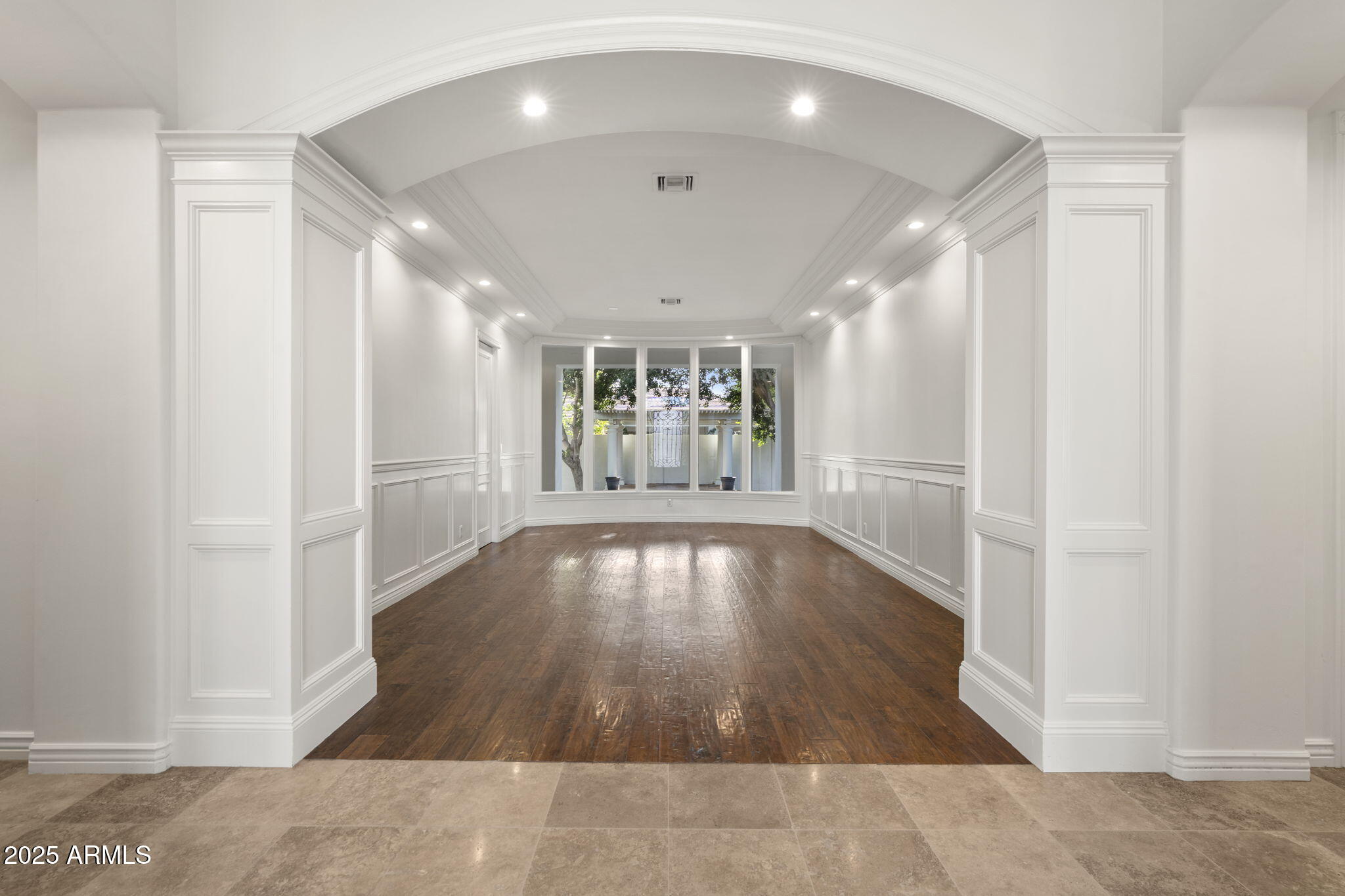 2163 E MALLORY Street