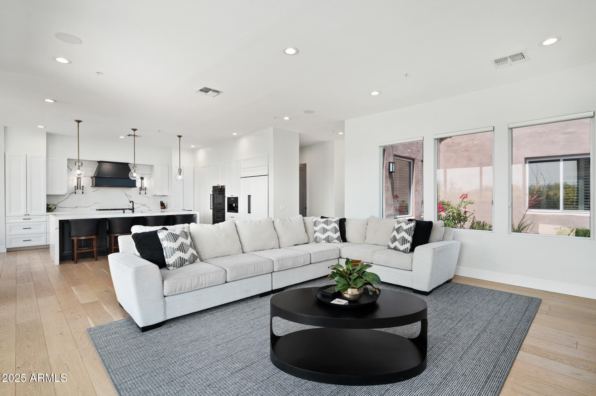 9631 E MOUNTAIN SPRING Road