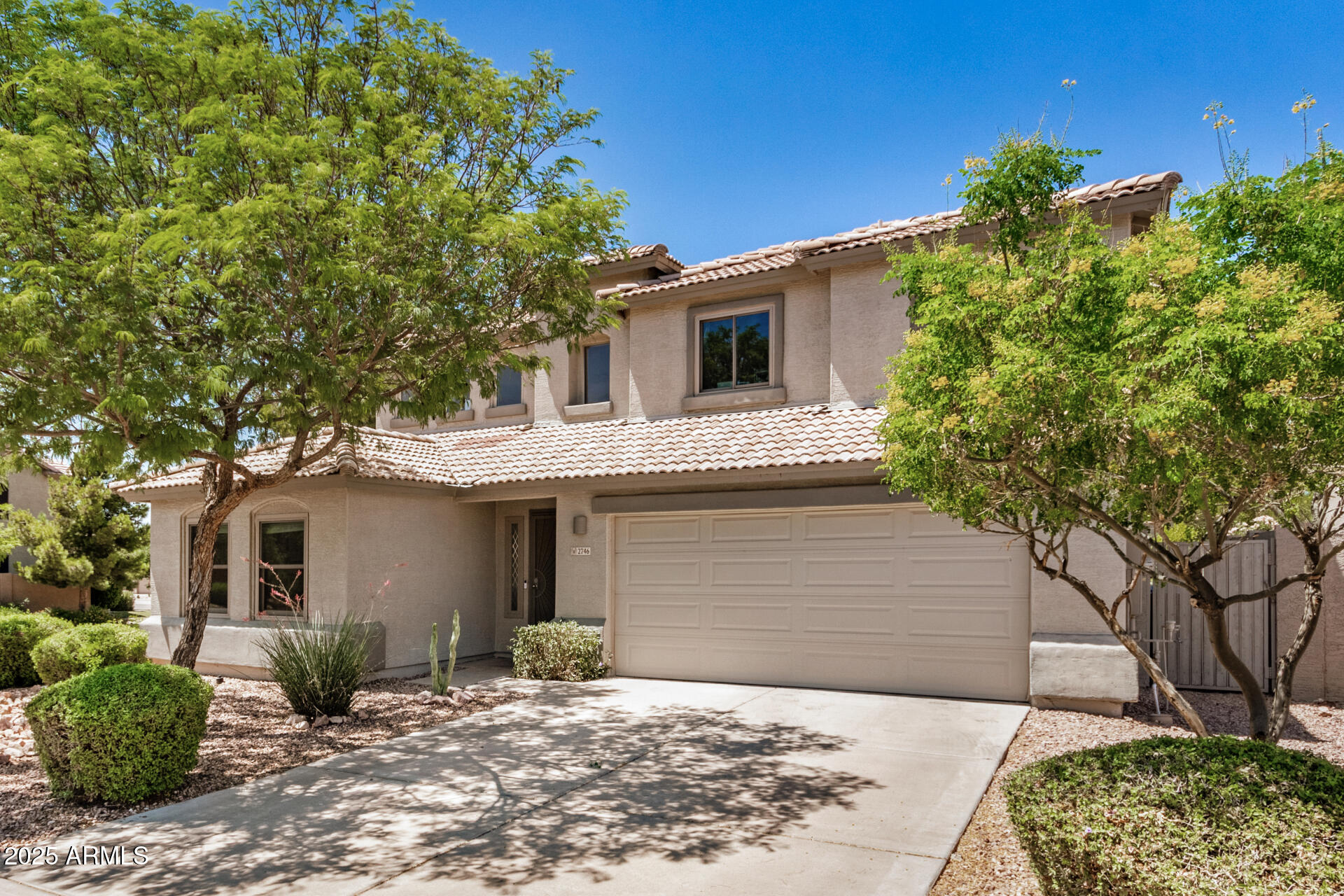 2746 E FAWN Drive