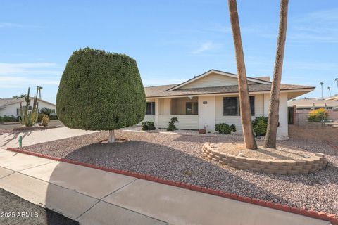 10760 W SARATOGA Circle Sun City AZ 85351