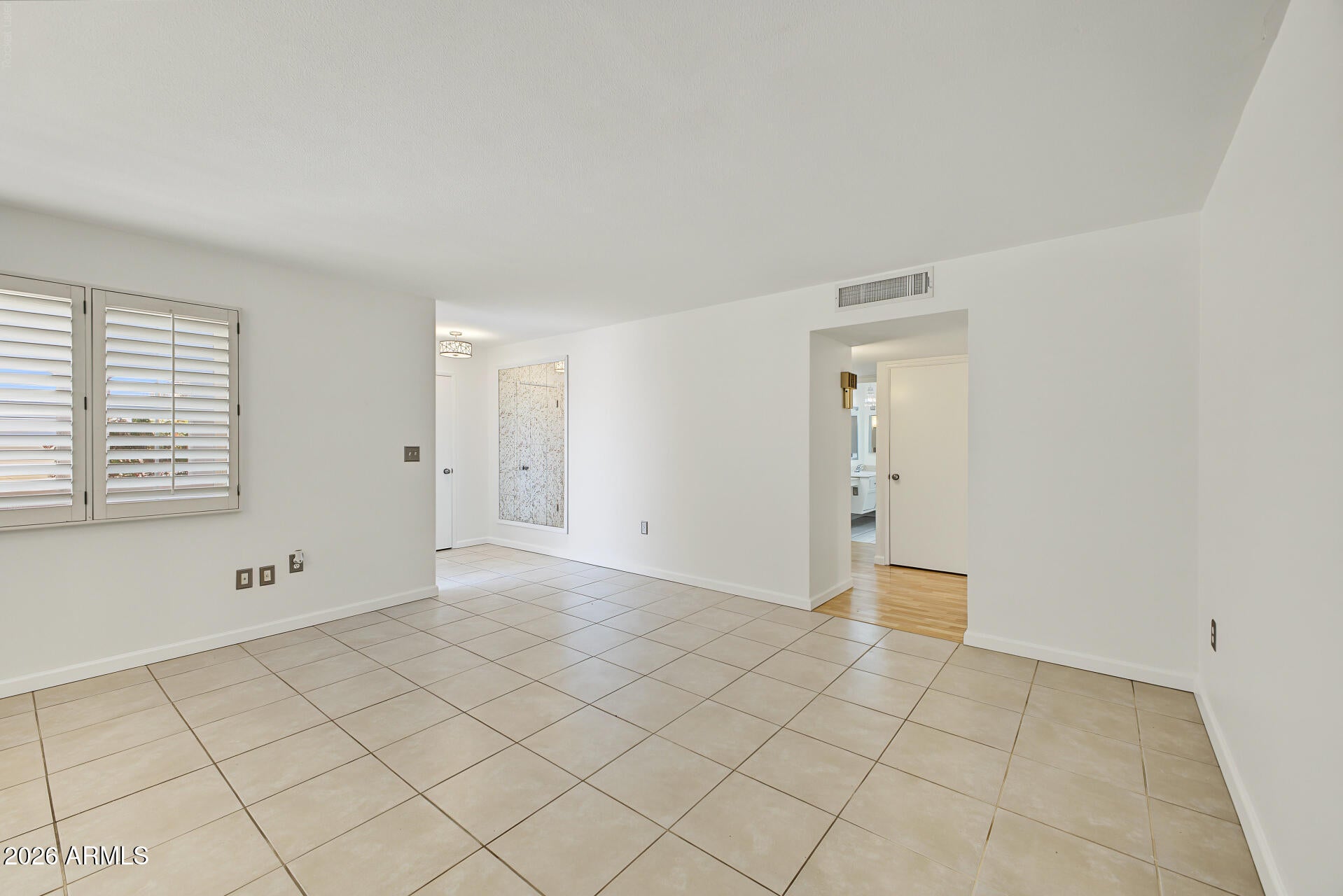 10319 W CUMBERLAND Drive