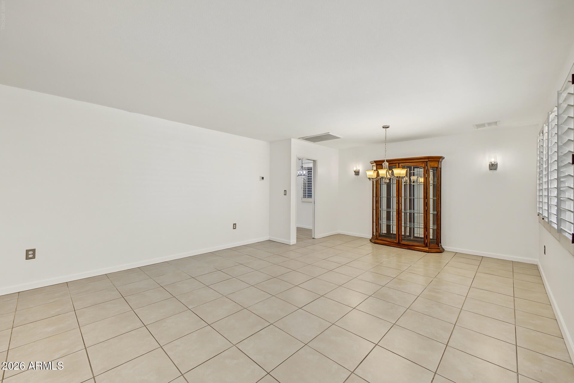 10319 W CUMBERLAND Drive