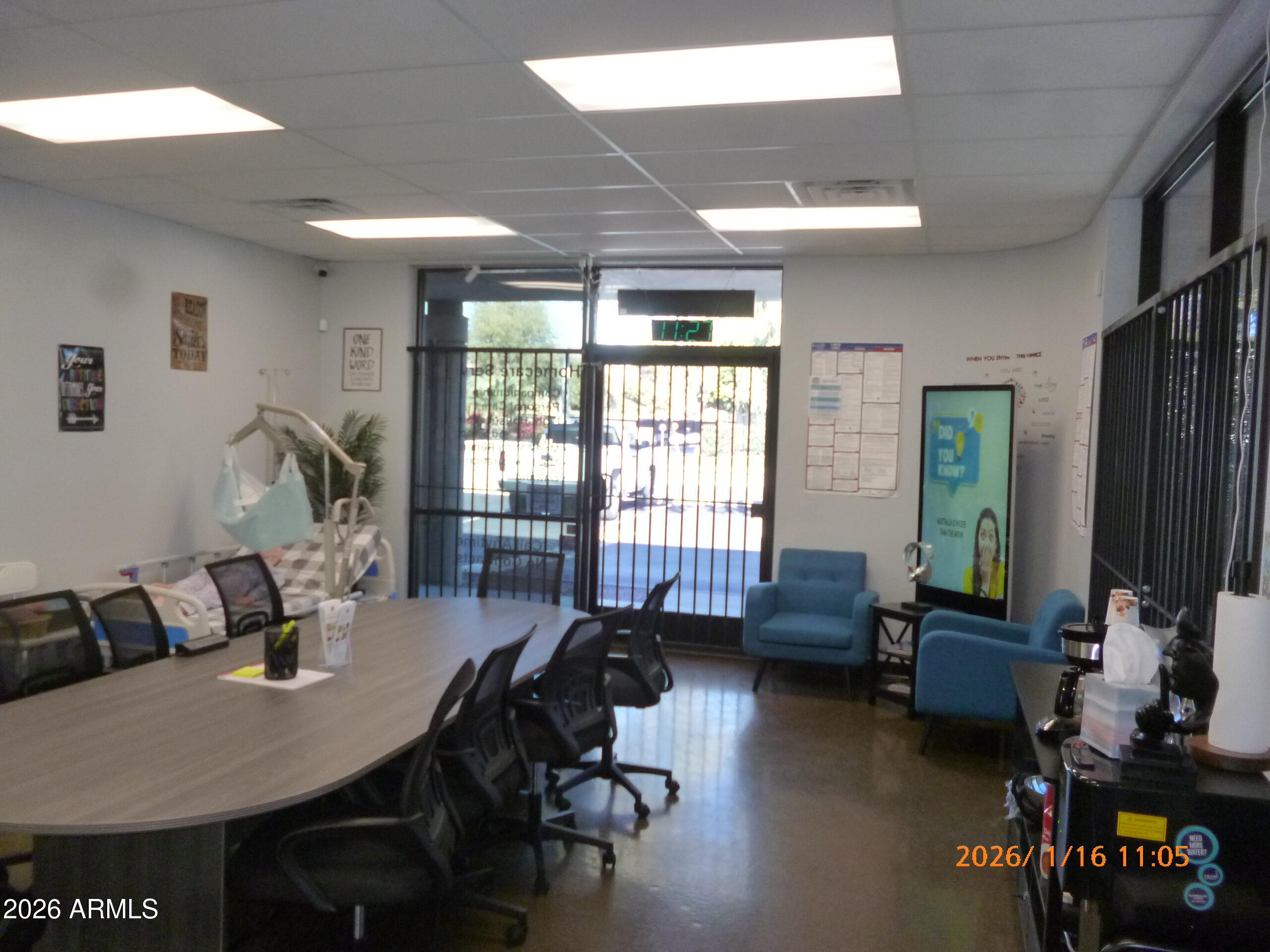 1717 E BELL Road E 12