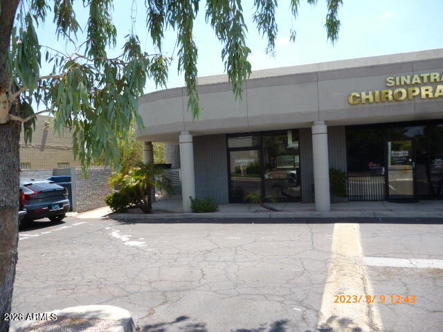 1717 E BELL Road E 12