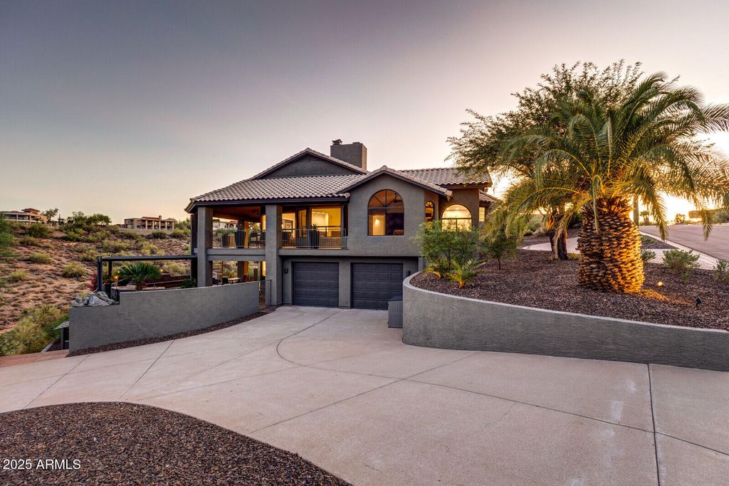 Photo of 16523 E Emerald Drive, Fountain Hills, AZ 85268 (MLS # 6933375)