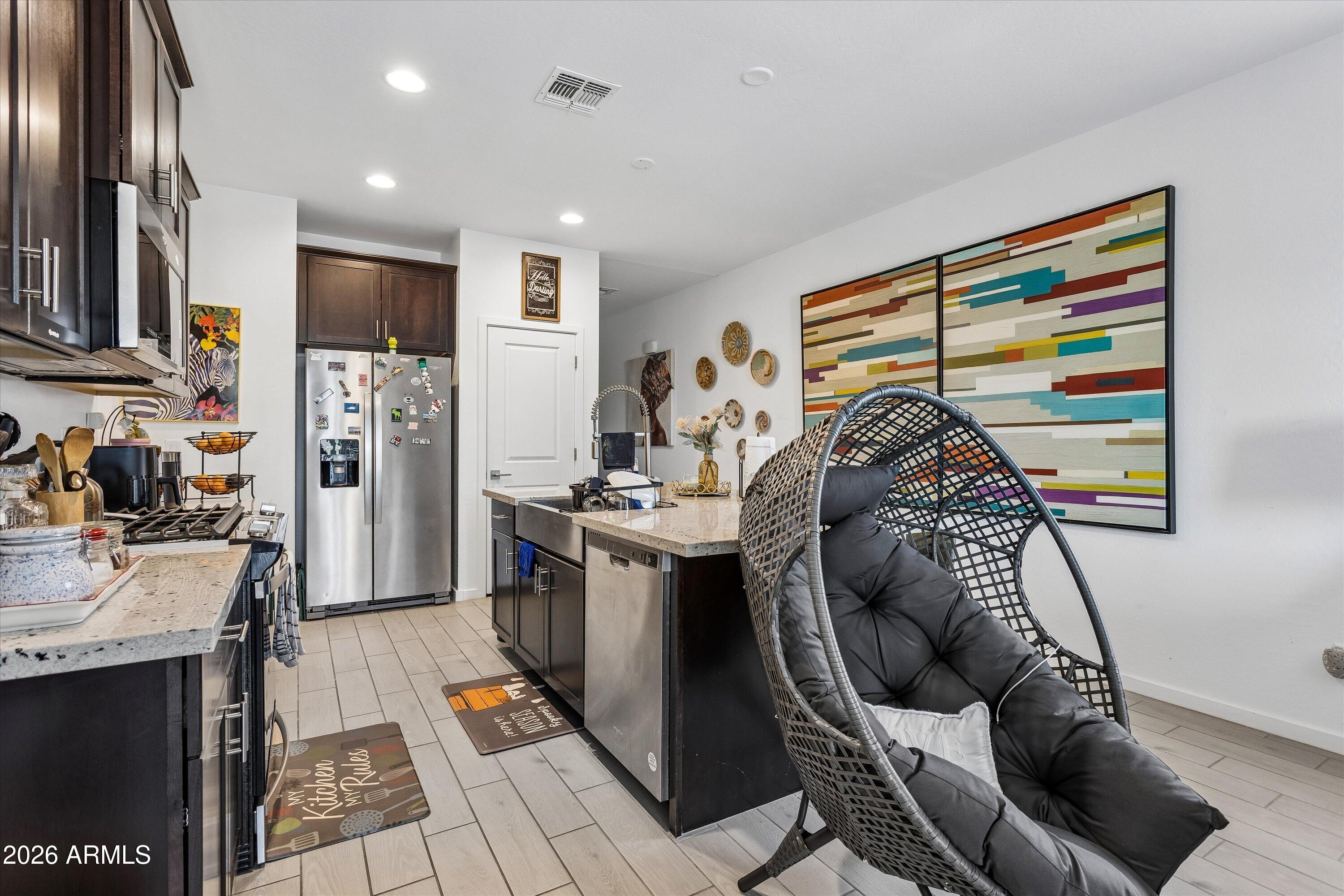 4315 W SAMANTHA Way