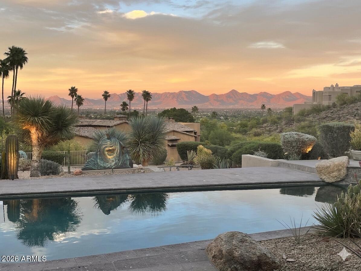 8219 N CHARLES Drive