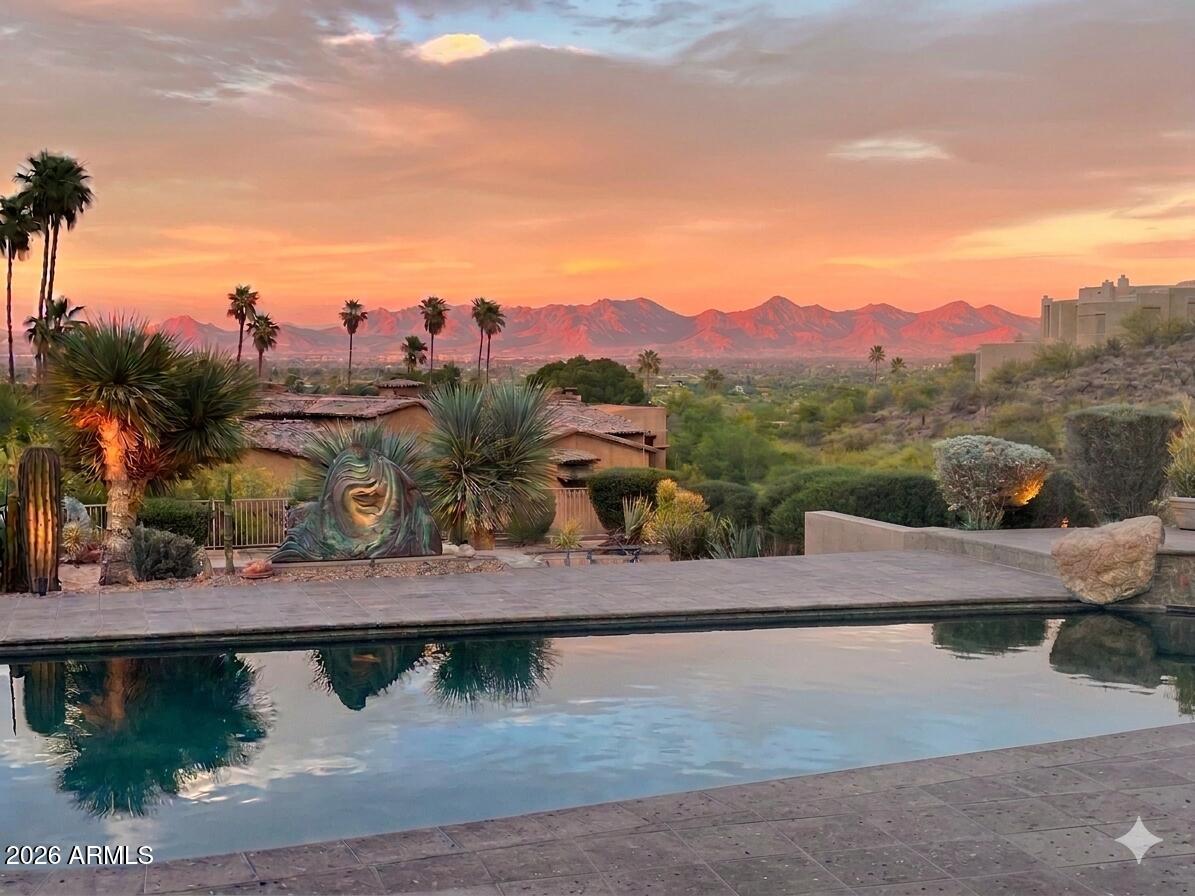 8219 N CHARLES Drive