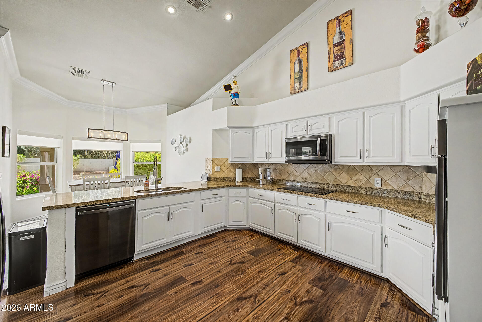 4637 W MISTY WILLOW Lane