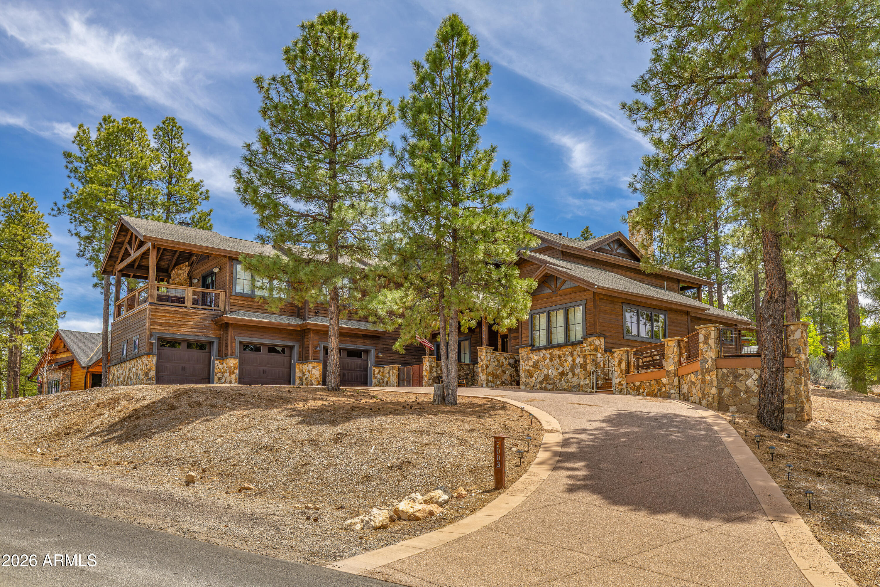 2003 E Del Rae Drive