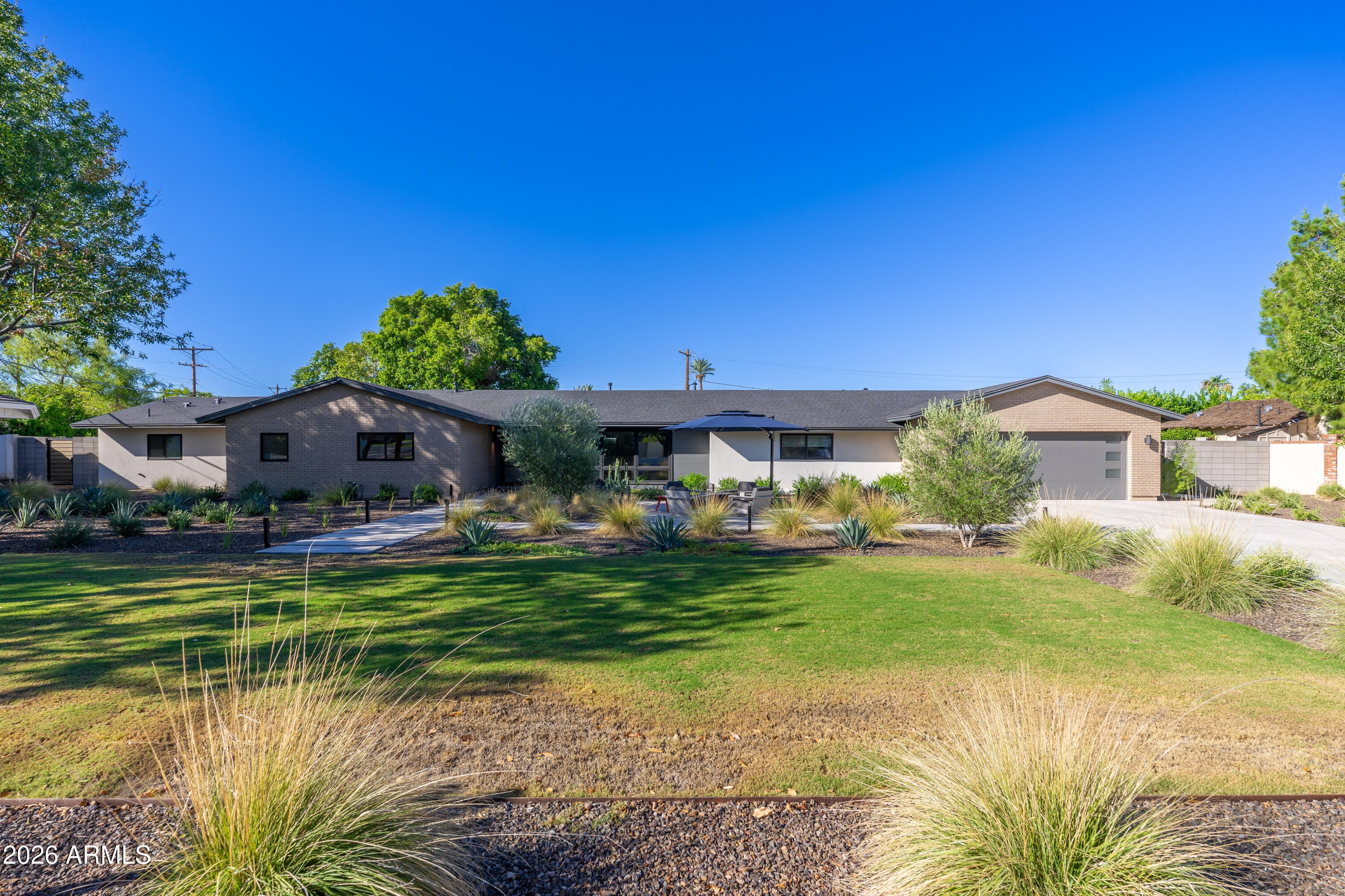 4643 E CALLE DEL MEDIO --