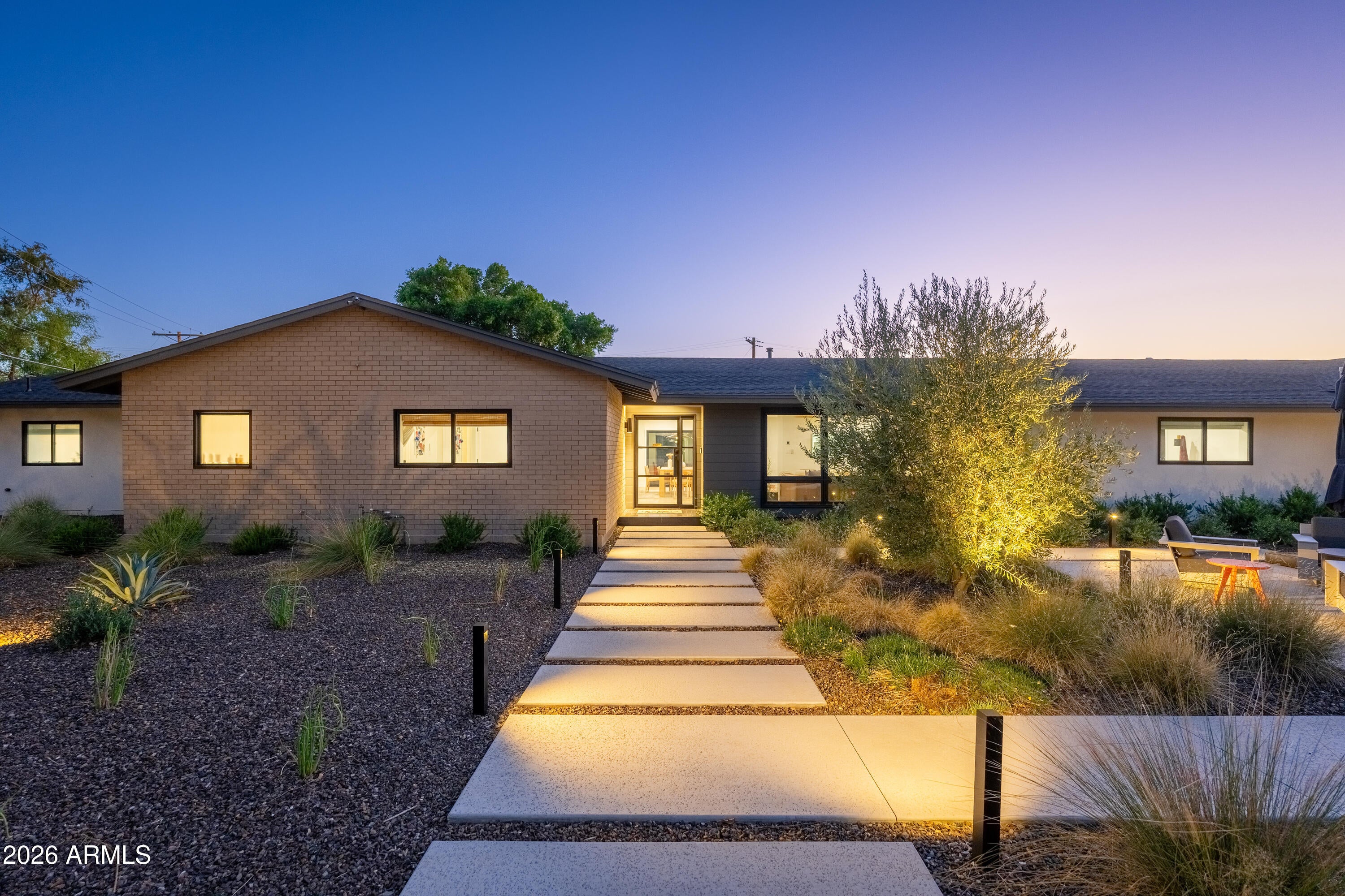 4643 E CALLE DEL MEDIO --