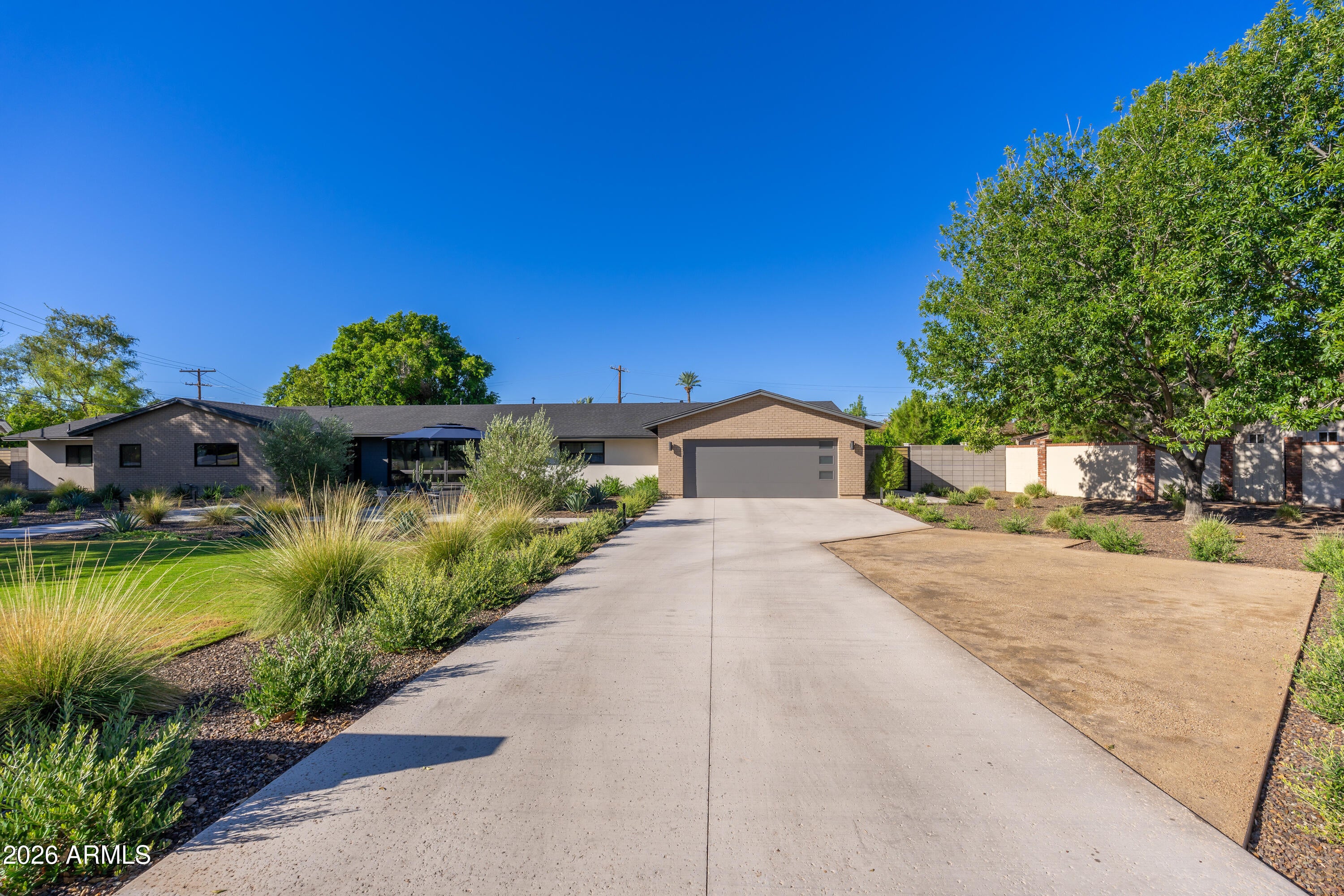 4643 E CALLE DEL MEDIO --
