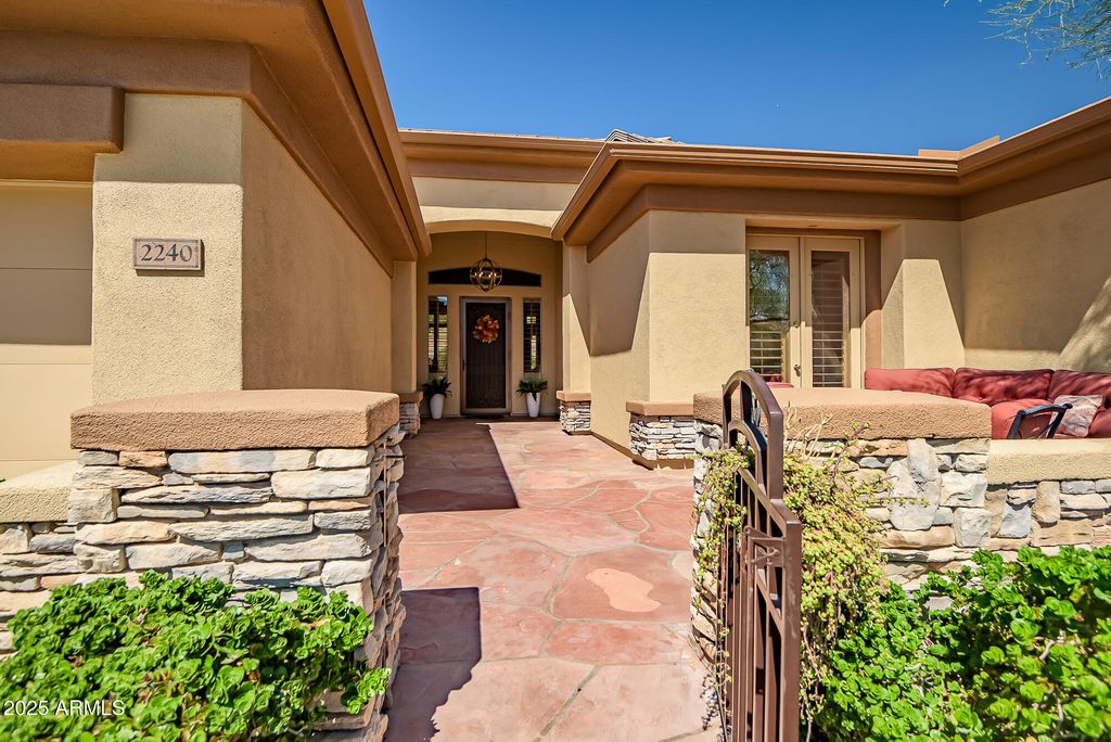 Photo of 2240 W Legends Way, Anthem, AZ 85086 (MLS # 6927853)