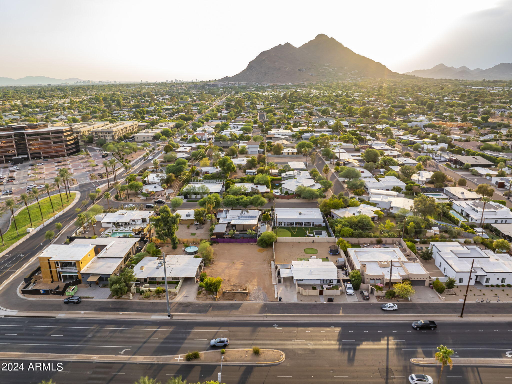 5016 N SCOTTSDALE Road 84