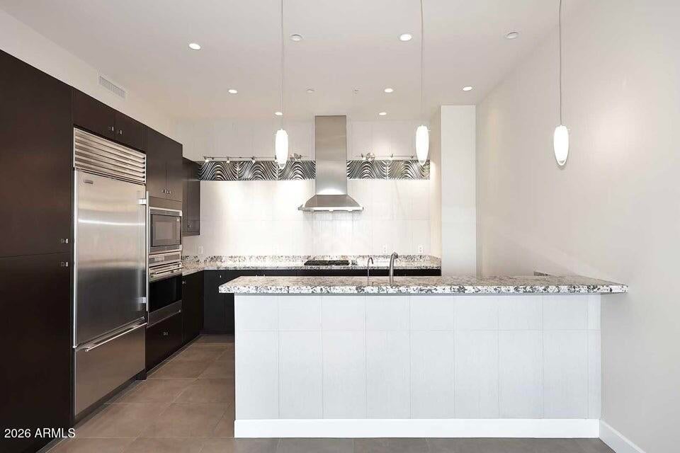 15215 N KIERLAND Boulevard 636