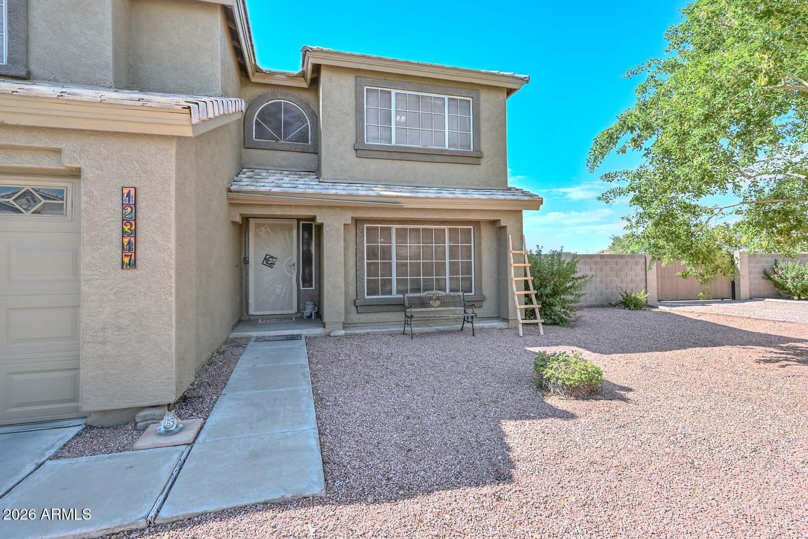 12317 W BERRY Lane
