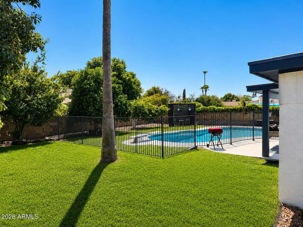 Photo of 1541 E Gary Street, Mesa, AZ 85203 (MLS # 7065937)