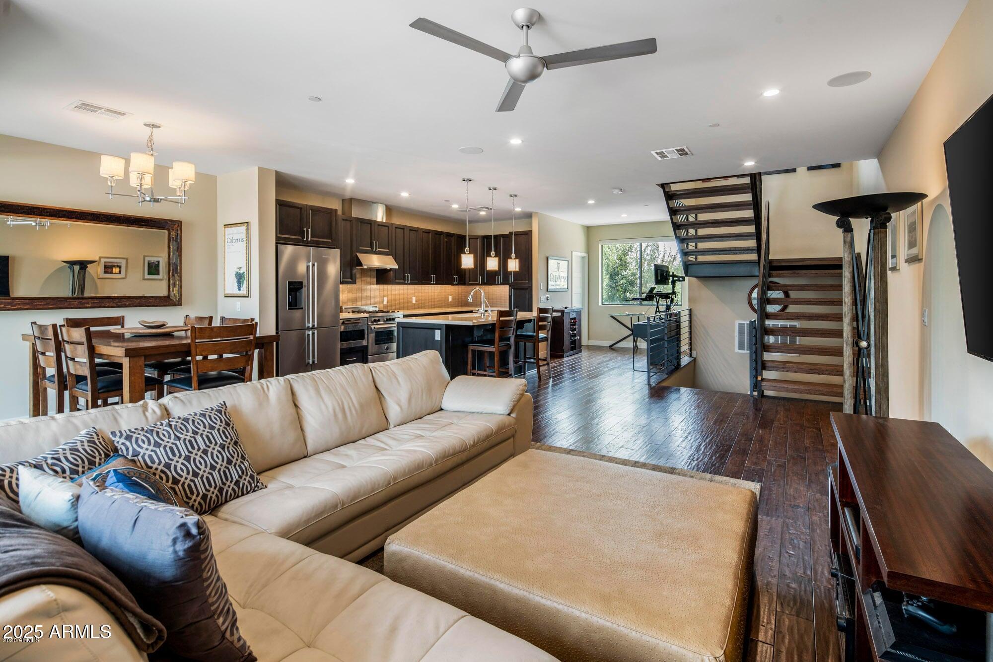 6990 E 6TH Street 1022