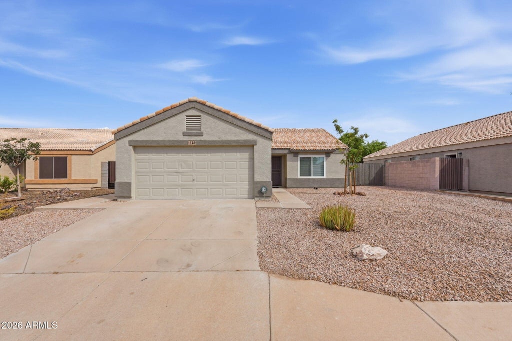 Photo of 1146 W 20th Avenue, Apache Junction, AZ 85120 (MLS # 7072136)