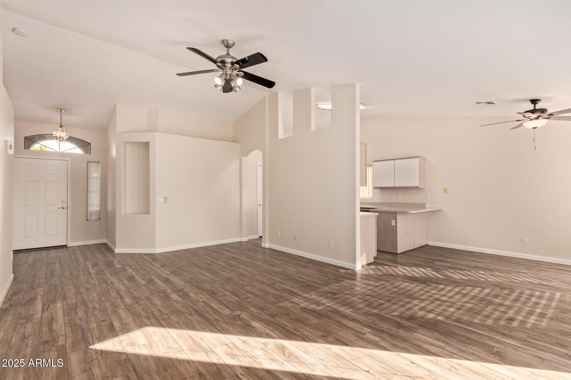 7927 E CABALLERO Street