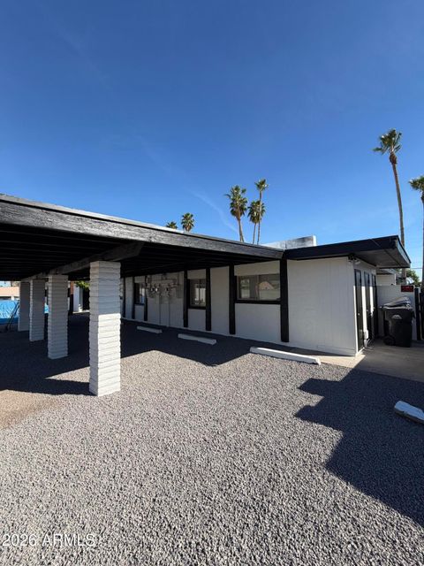 72 W SOUTHERN Avenue Mesa AZ 85210