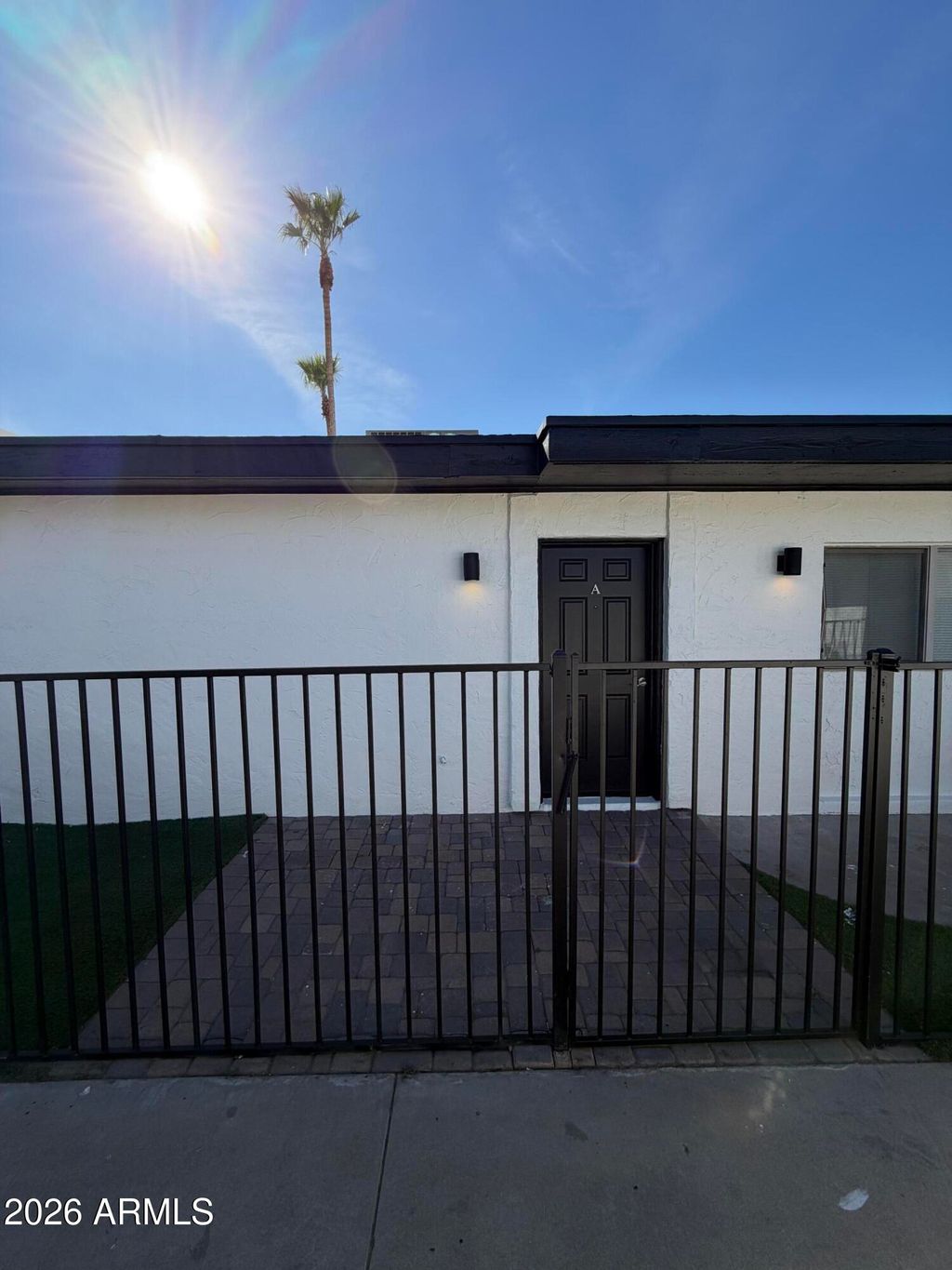 Photo of 72 W Southern Avenue, Mesa, AZ 85210 (MLS # 7000699)