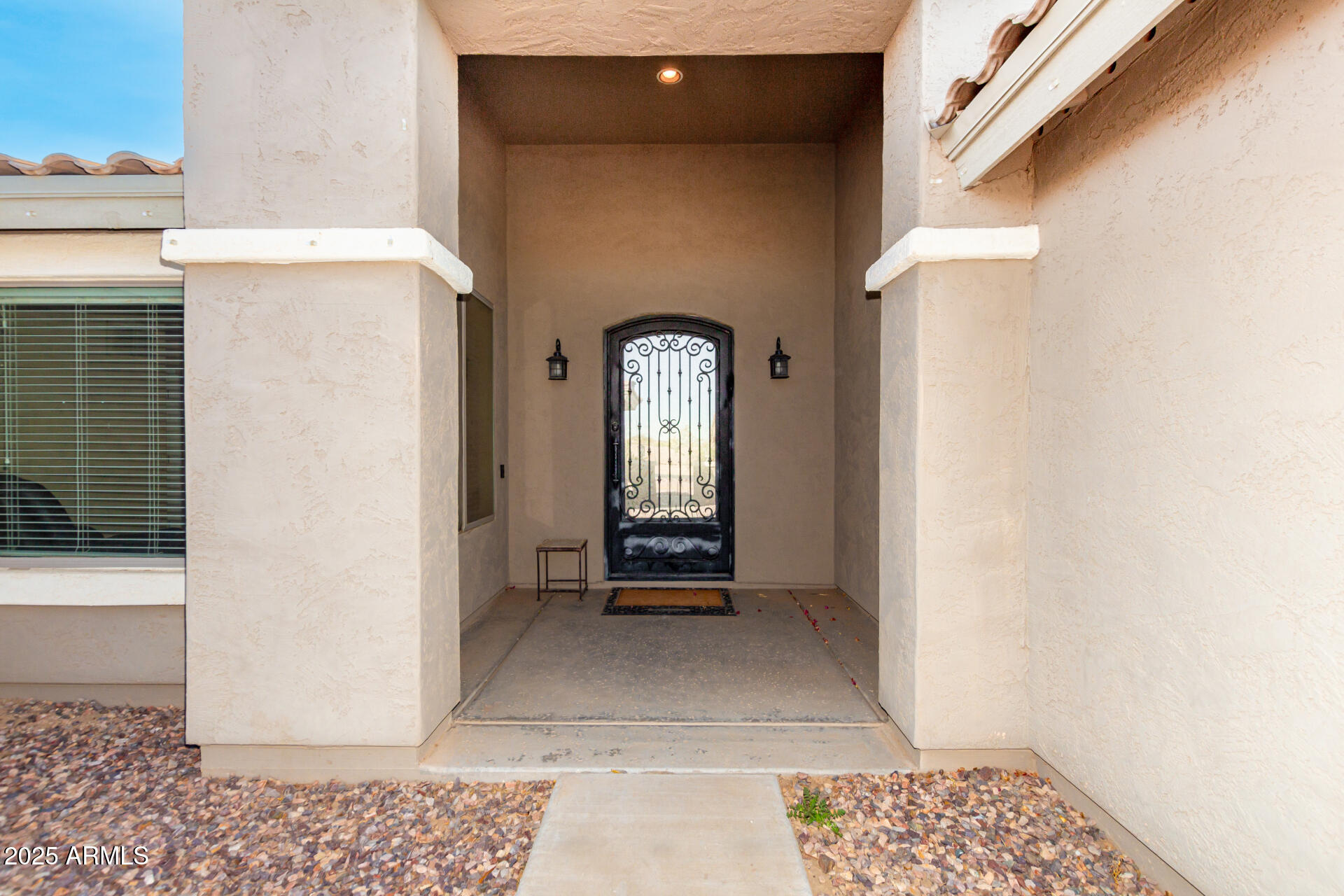 3608 N MANSFIELD Drive