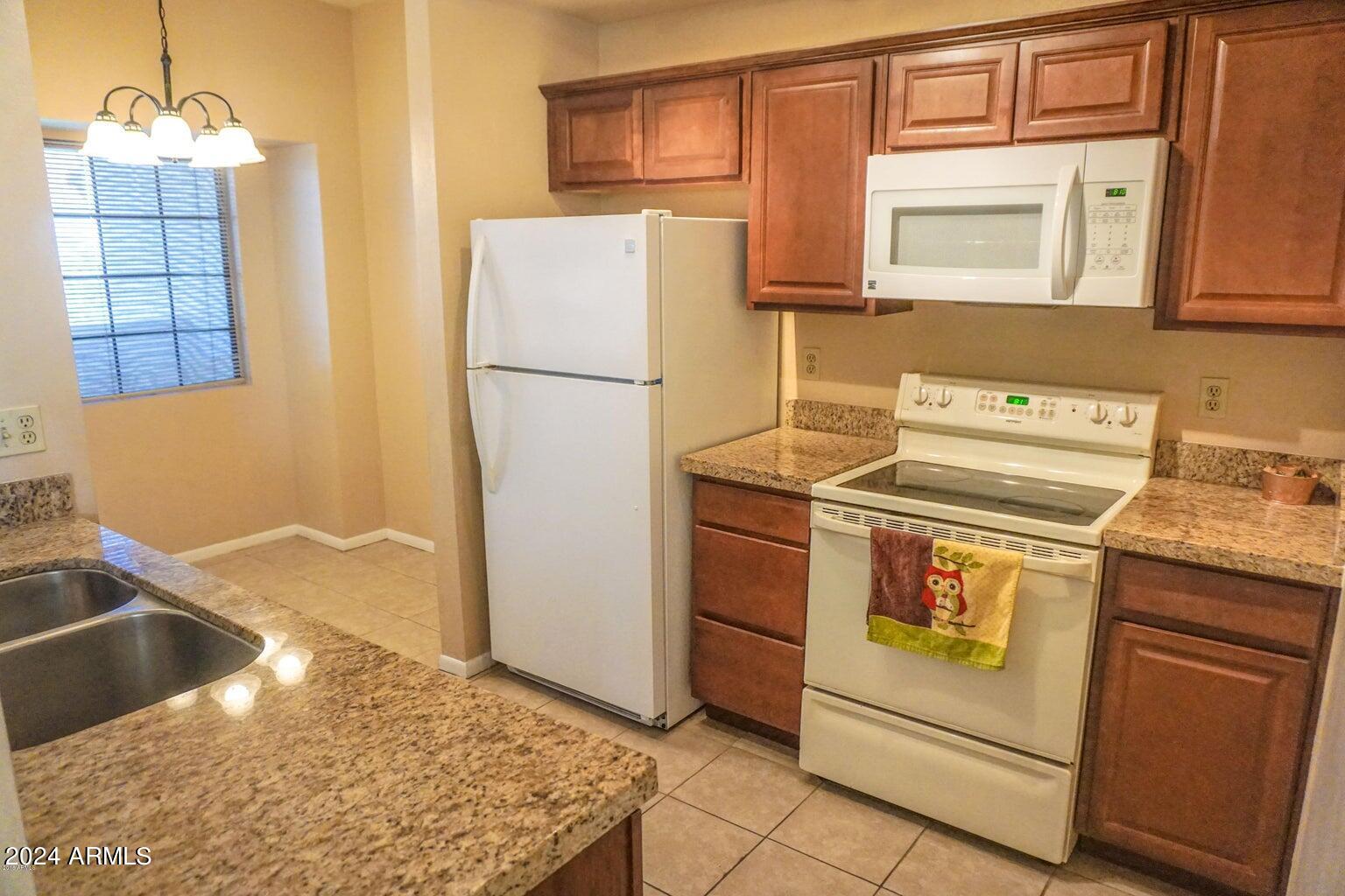 930 N MESA Drive 2027