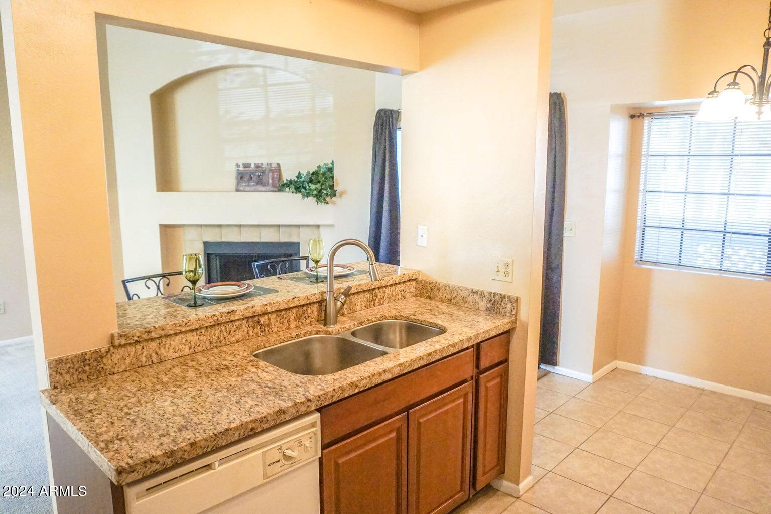 930 N MESA Drive 2027