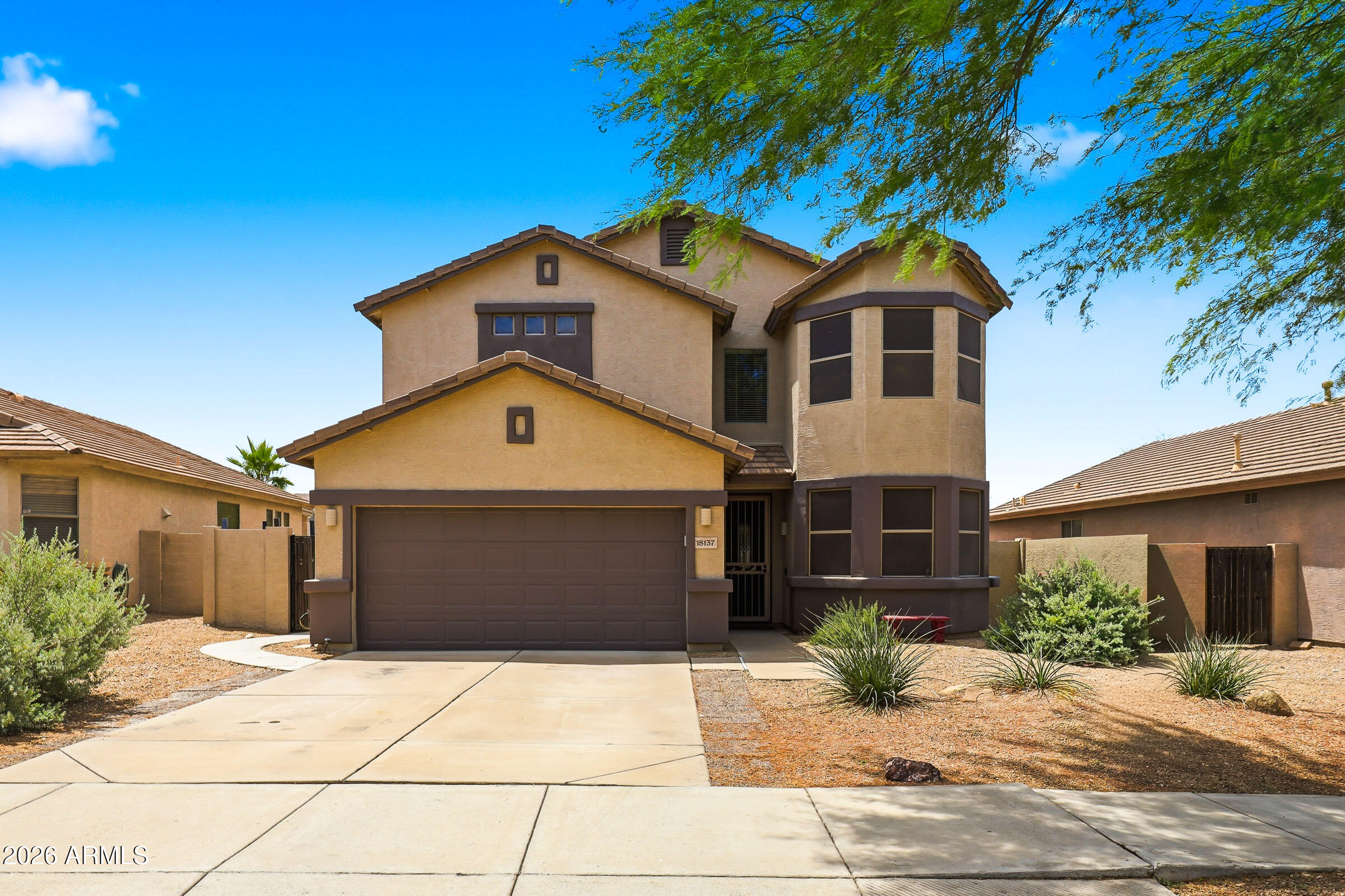 18137 W CANYON Lane