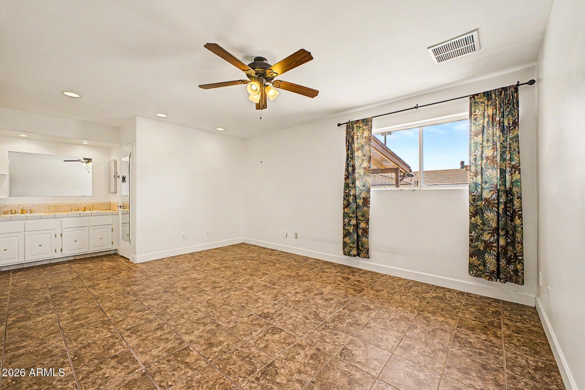 CONTINENTAL MEADOWS NORTH UNIT 5 - Residential