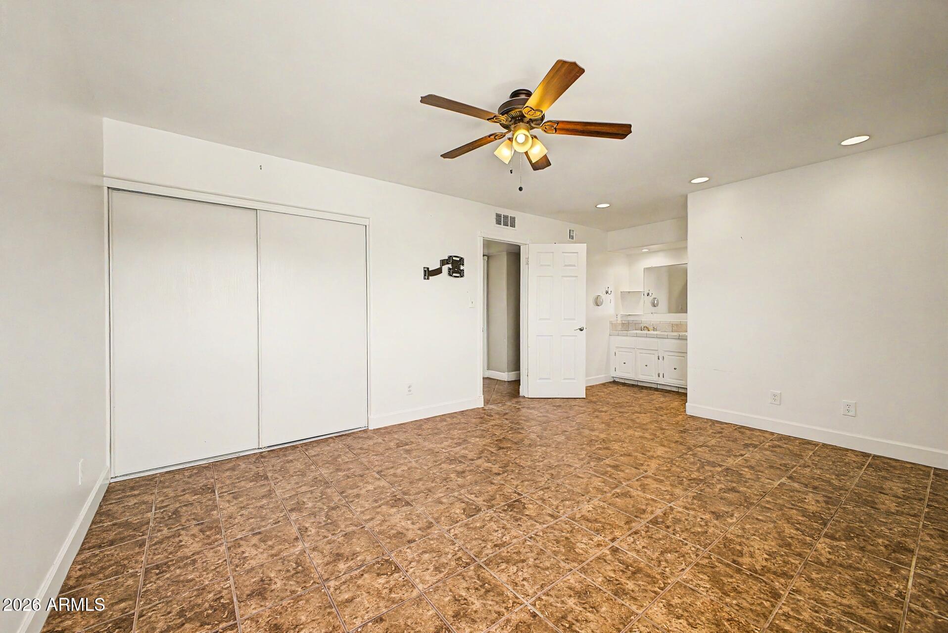 CONTINENTAL MEADOWS NORTH UNIT 5 - Residential