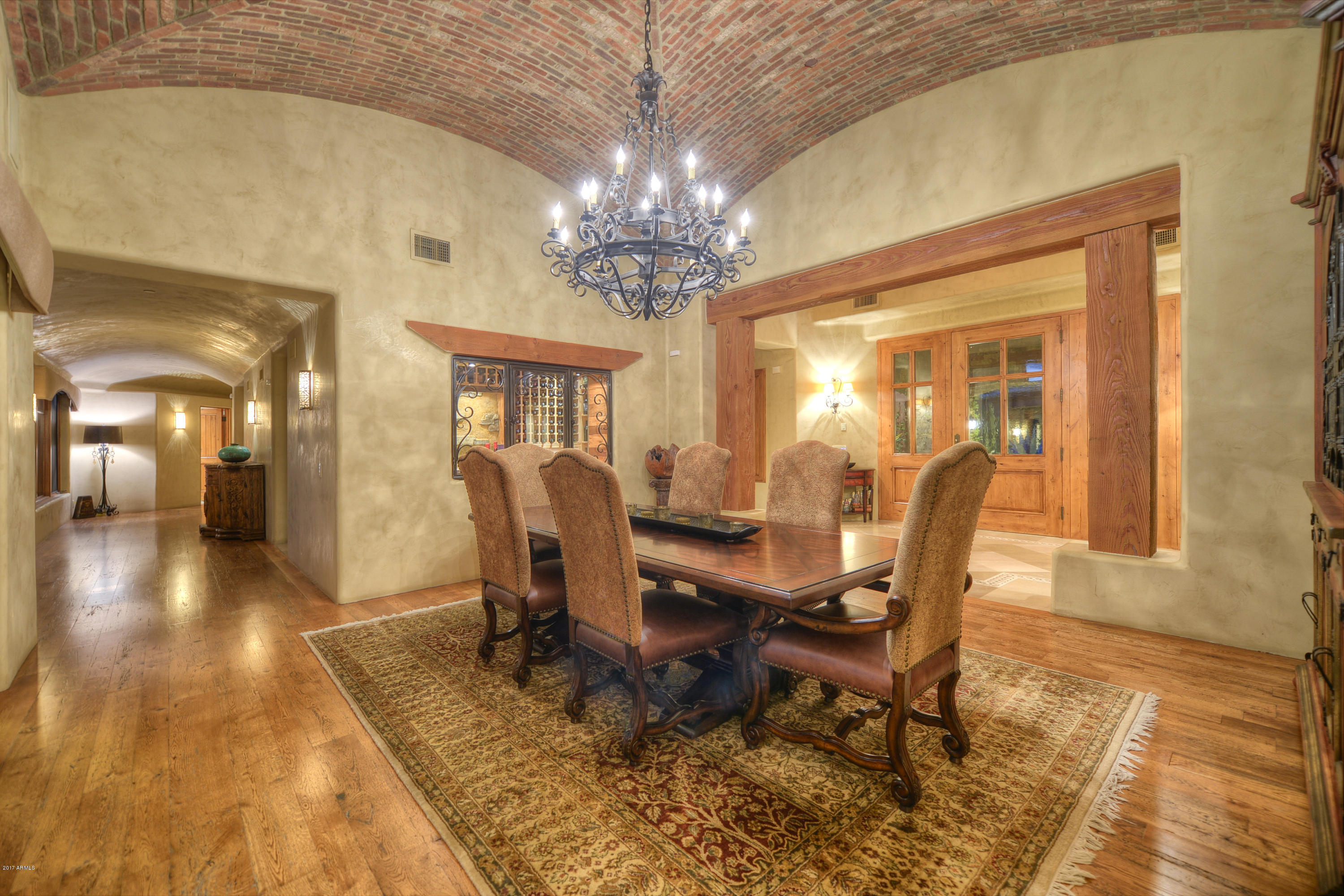 Whisper Rock - Residential
