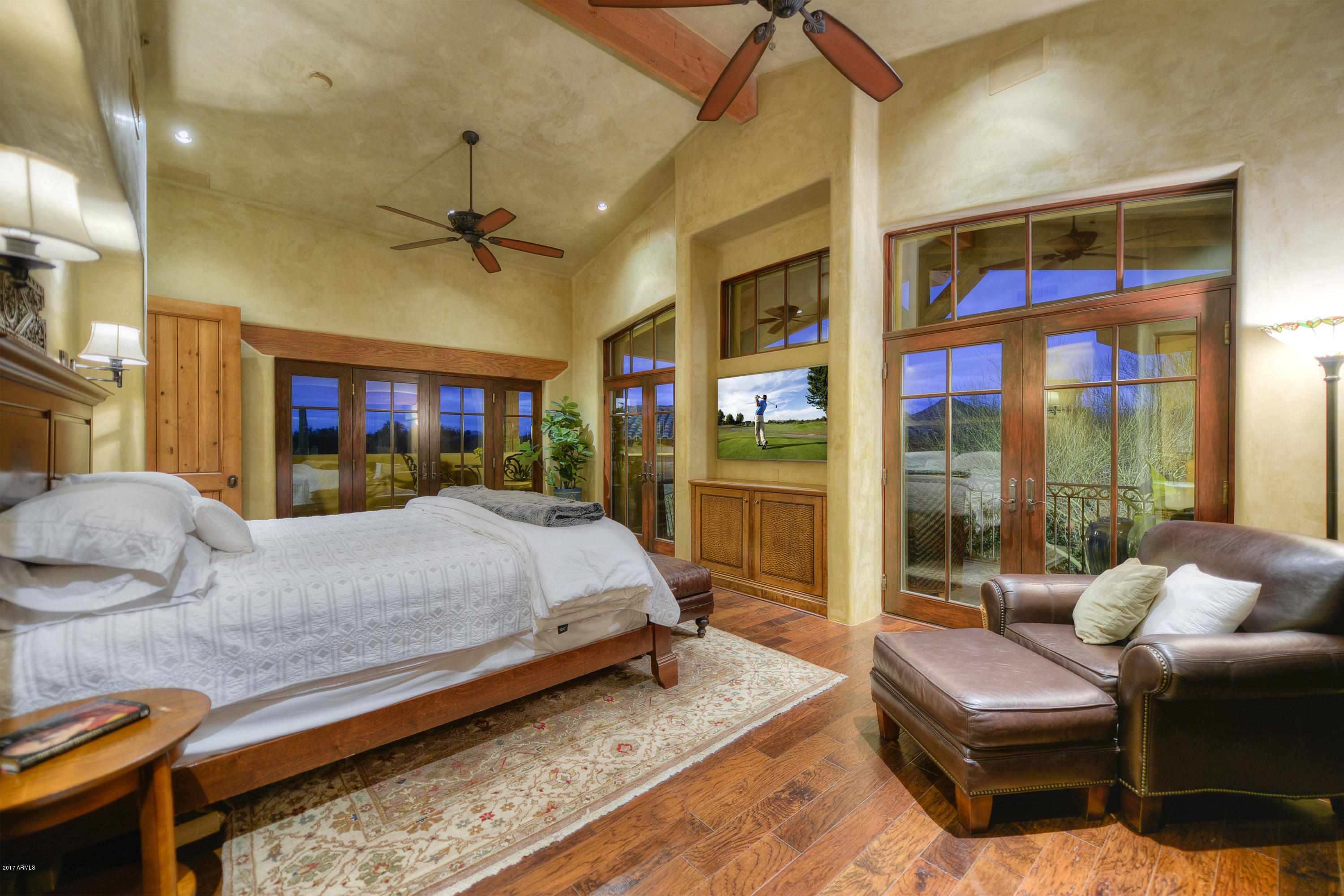 Whisper Rock - Residential