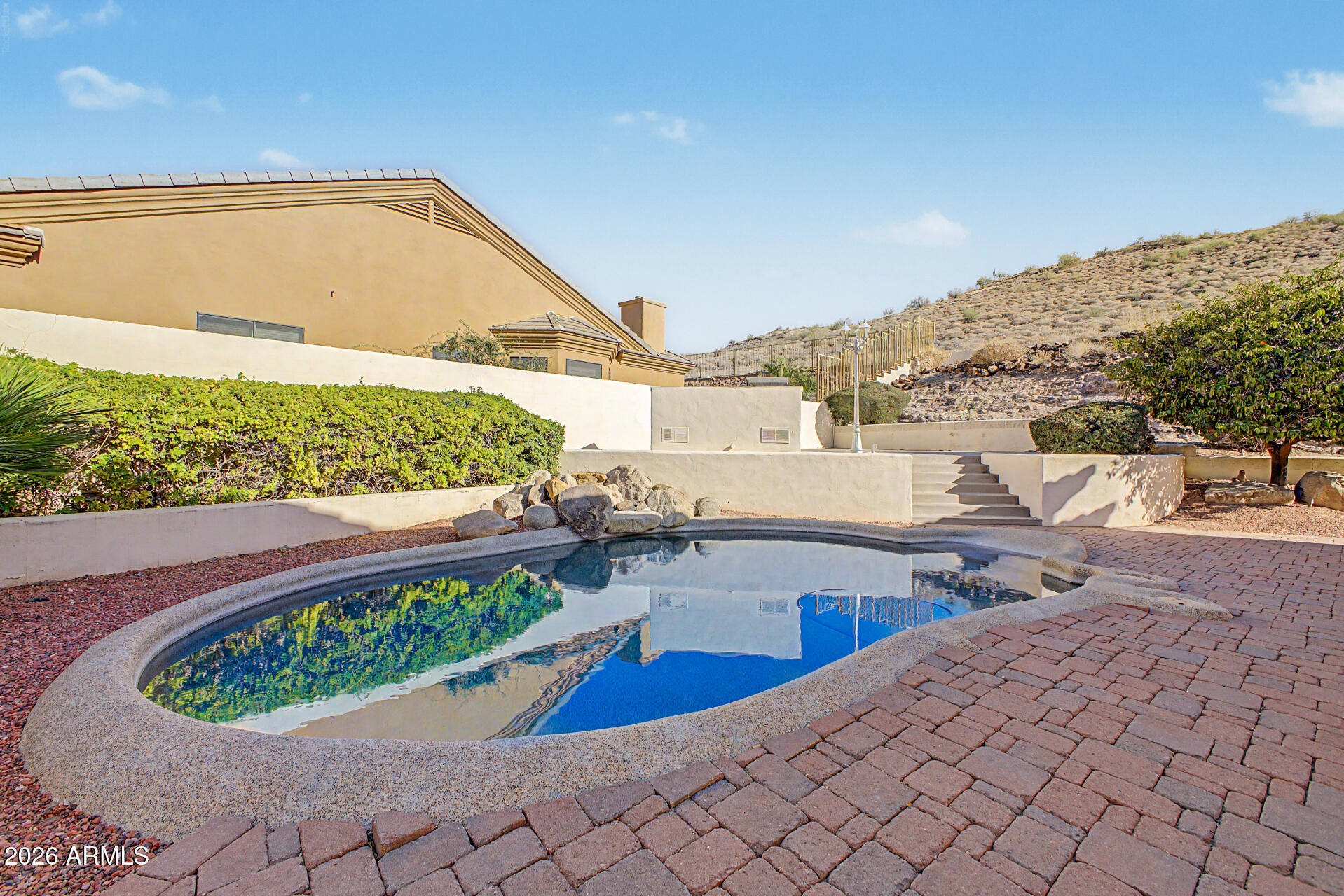 5949 W PINNACLE HILL Drive