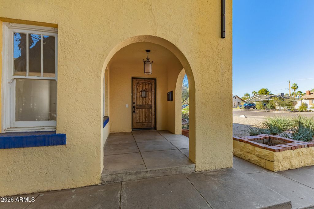 Photo of 49 W Lewis Avenue, Phoenix, AZ 85003 (MLS # 6967207)