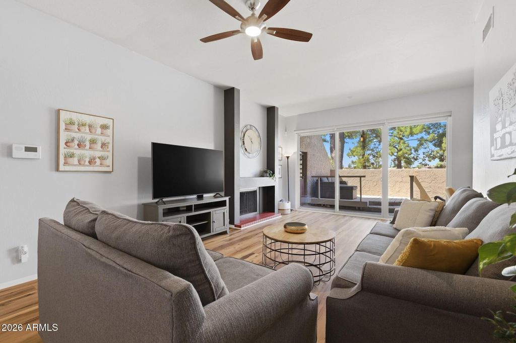Photo of 1201 E Northshore Drive #125, Tempe, AZ 85283 (MLS # 7028631)