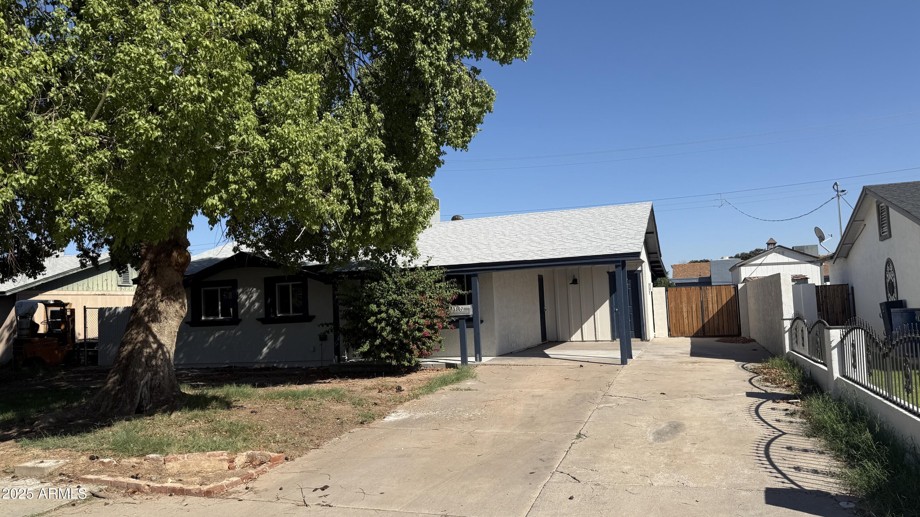 Homes for Sale in Queen Creek Arizona 4 3307 N 65TH Avenue