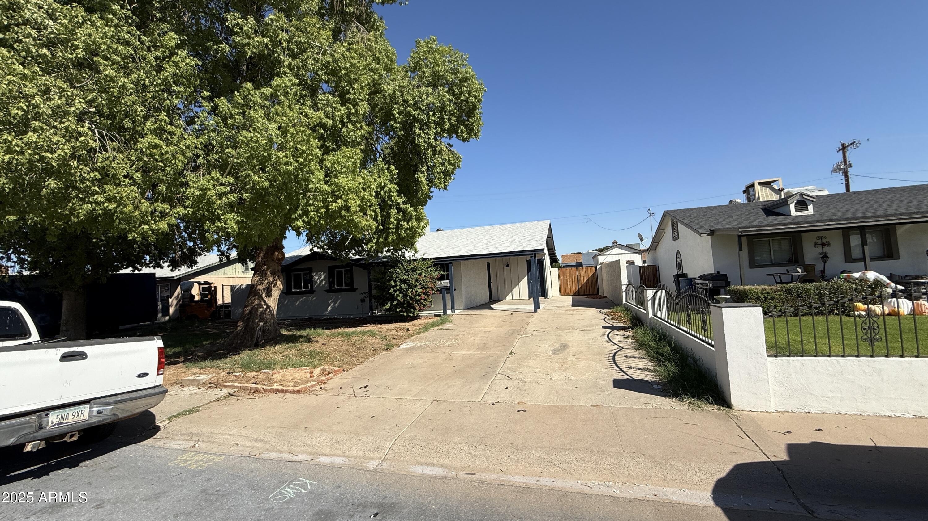 Homes for Sale in Queen Creek Arizona 3 3307 N 65TH Avenue