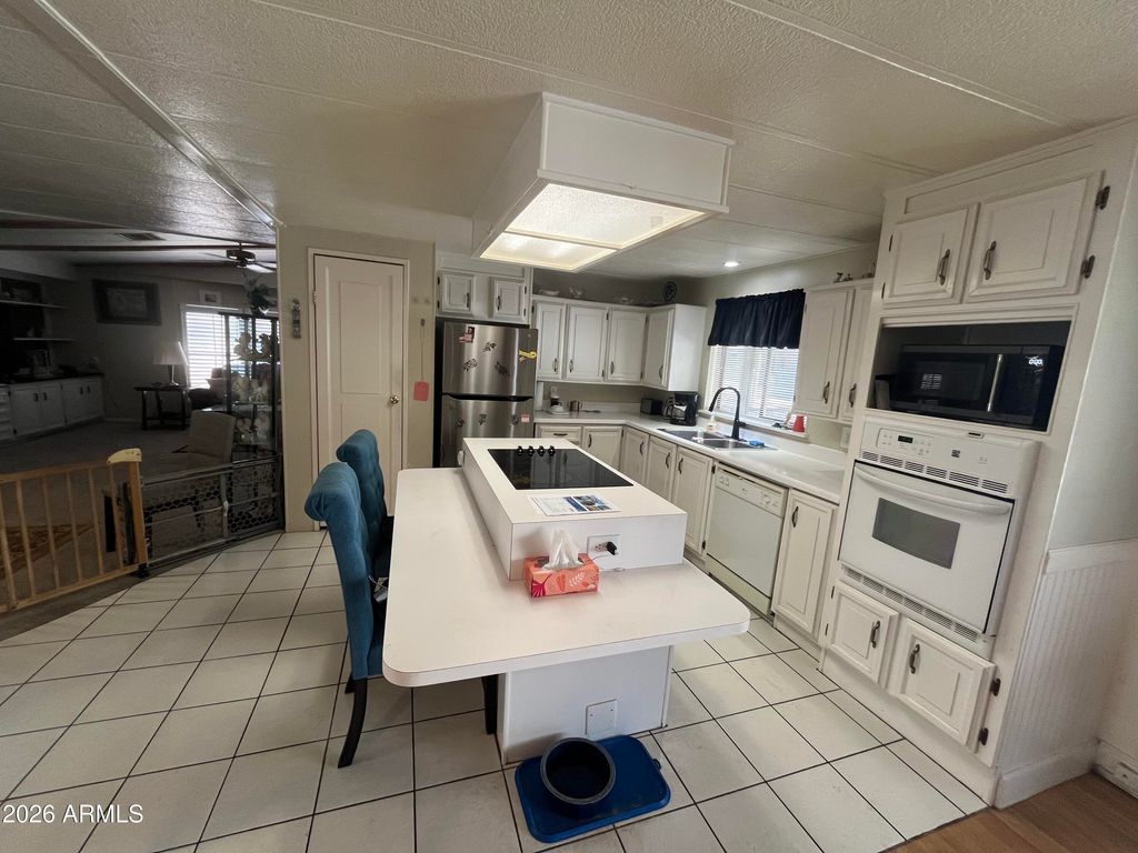 Photo of 6960 W Peoria Avenue #225, Peoria, AZ 85345 (MLS # 6994869)