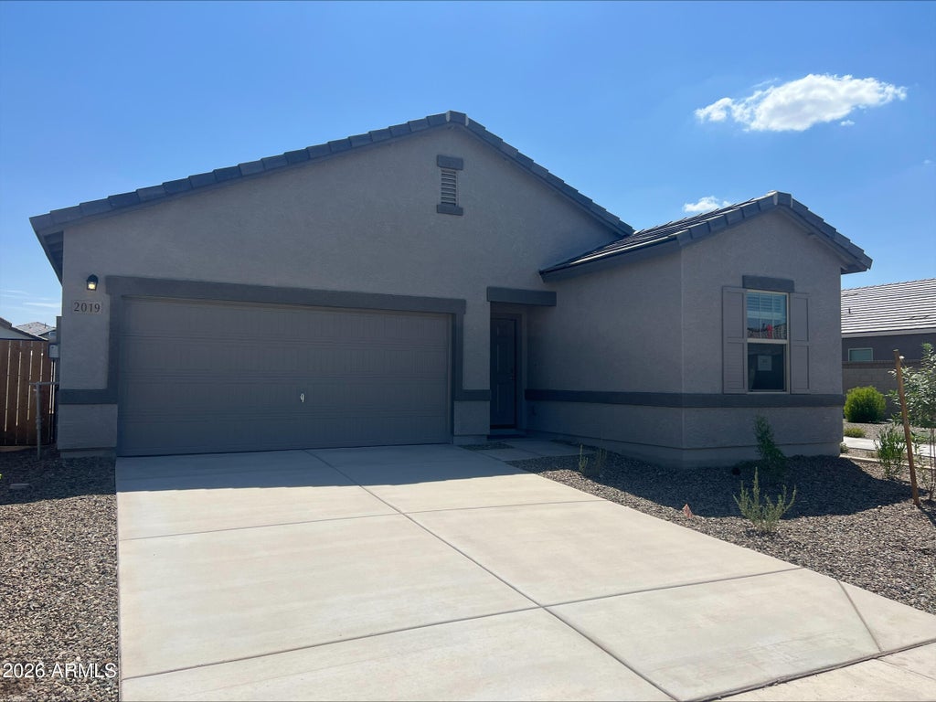 Photo of 2019 E Driftwood Drive, San Tan Valley, AZ 85140 (MLS # 7071177)